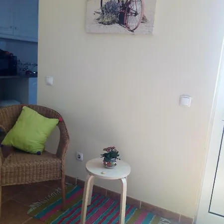 4 You - Small Yellow Guest house